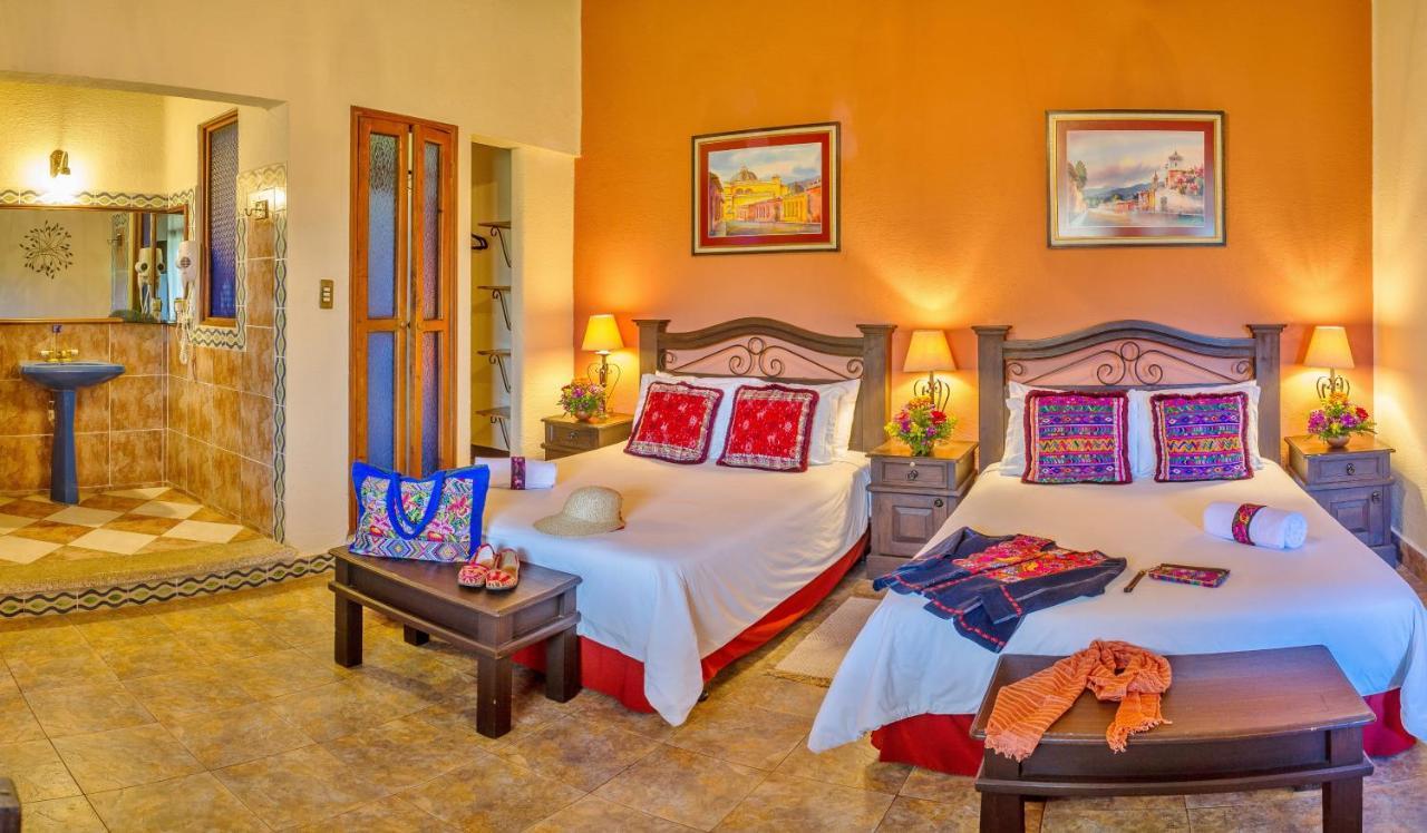 Hotel Casa Del Parque By Ahs Antigua Esterno foto