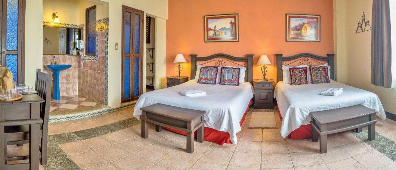 Hotel Casa Del Parque By Ahs Antigua Esterno foto