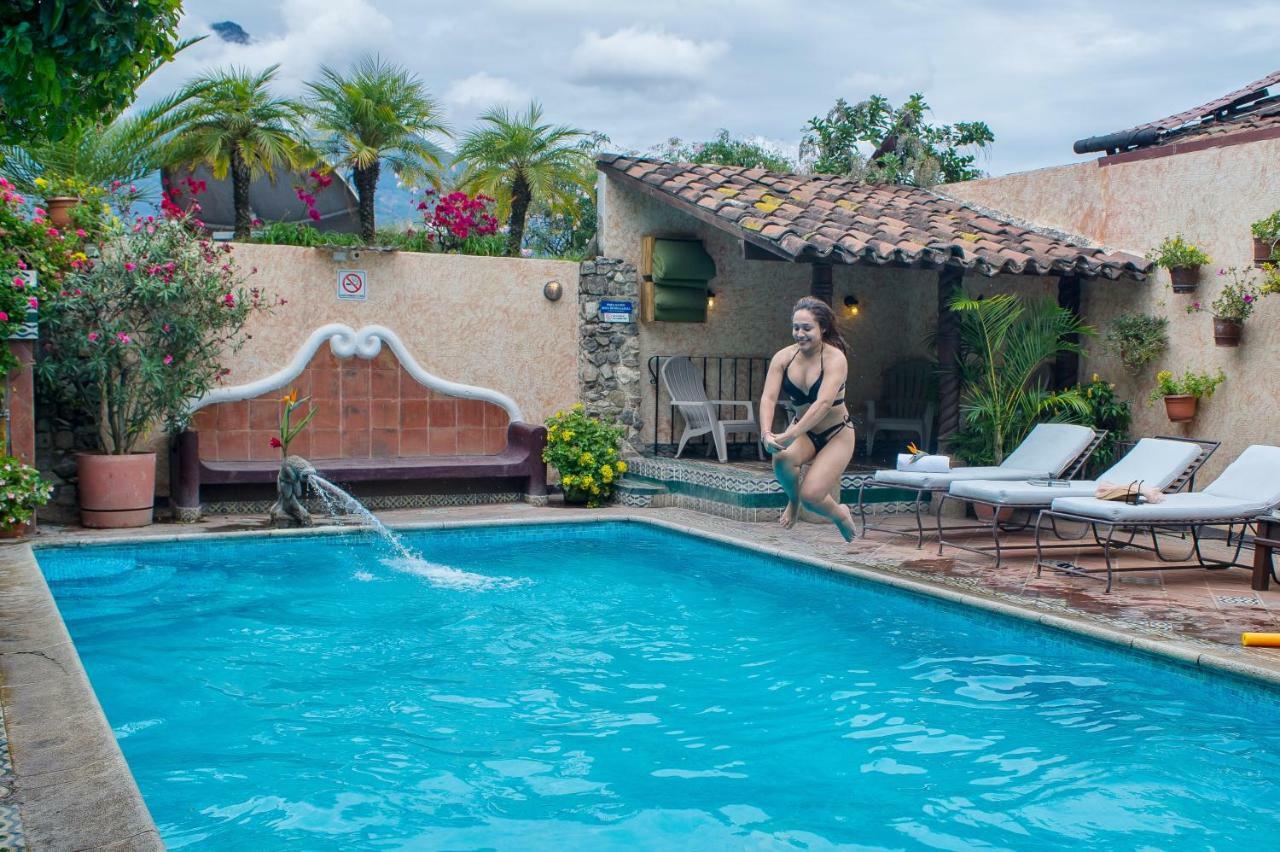 Hotel Casa Del Parque By Ahs Antigua Esterno foto