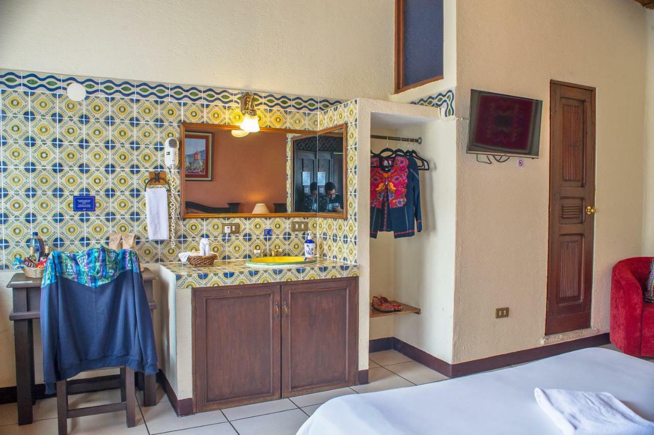 Hotel Casa Del Parque By Ahs Antigua Esterno foto