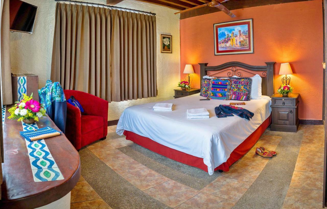 Hotel Casa Del Parque By Ahs Antigua Esterno foto